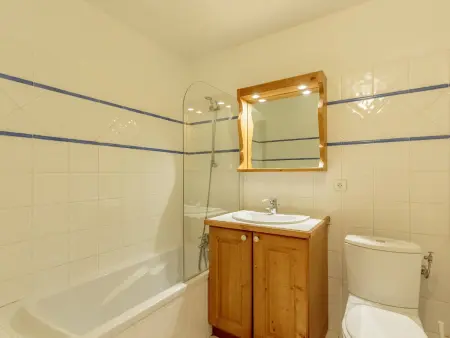 Appartement ski-in/ski-out 4 chambres, 8 pers, parking couvert, WiFi - Photo 14
