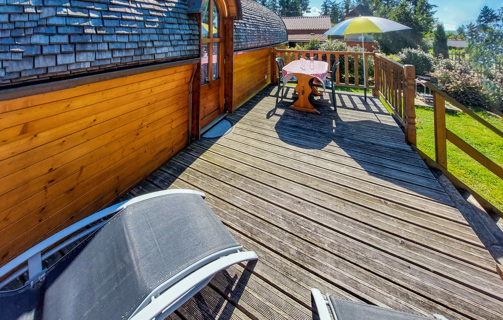 Mobil-home en bois pour 2, terrasse et piscine commune - Photo 18