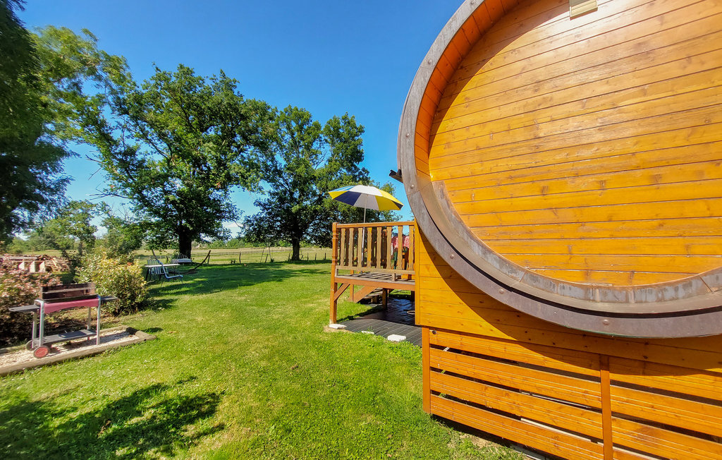 Mobil-home en bois pour 2, terrasse et piscine commune - Photo 19