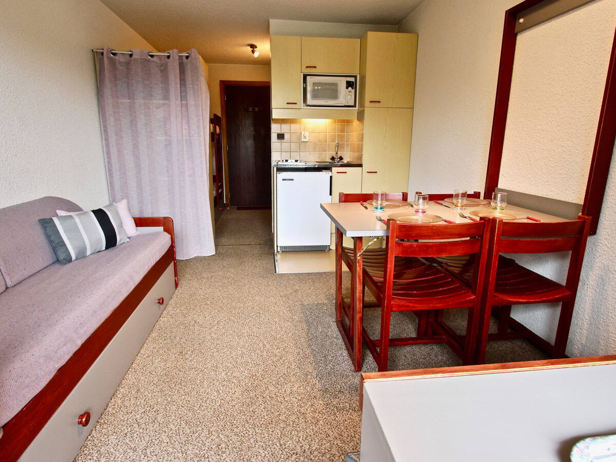 Studio 19m² au 11e étage avec balcon et parking - Photo 2