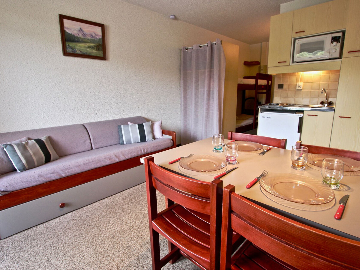 Studio 19m² au 11e étage avec balcon et parking - Photo 4