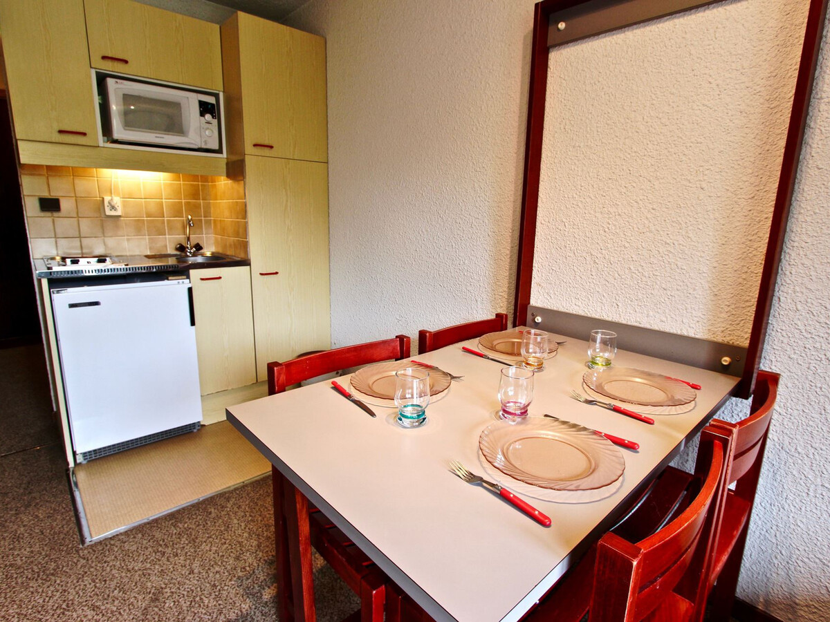 Studio 19m² au 11e étage avec balcon et parking - Photo 11