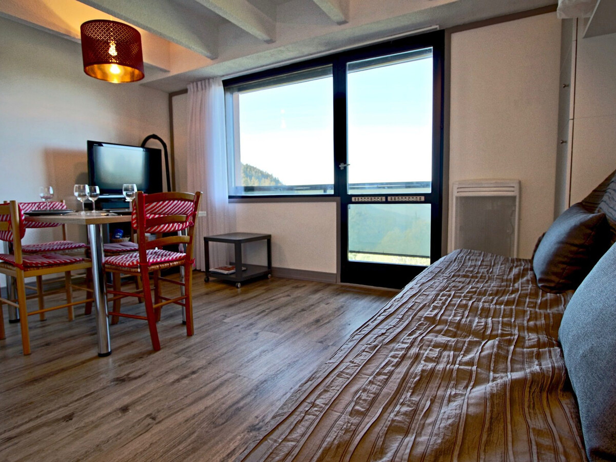 Studio cabine 24m² avec balcon et parking couvert - Photo 4