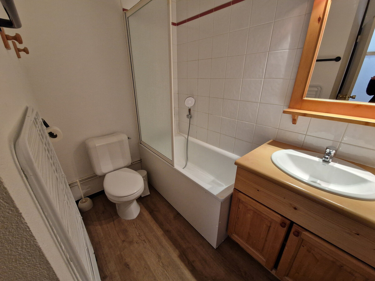 Studio 4 personnes balcon sud, pieds des pistes à La Plagne - Photo 4