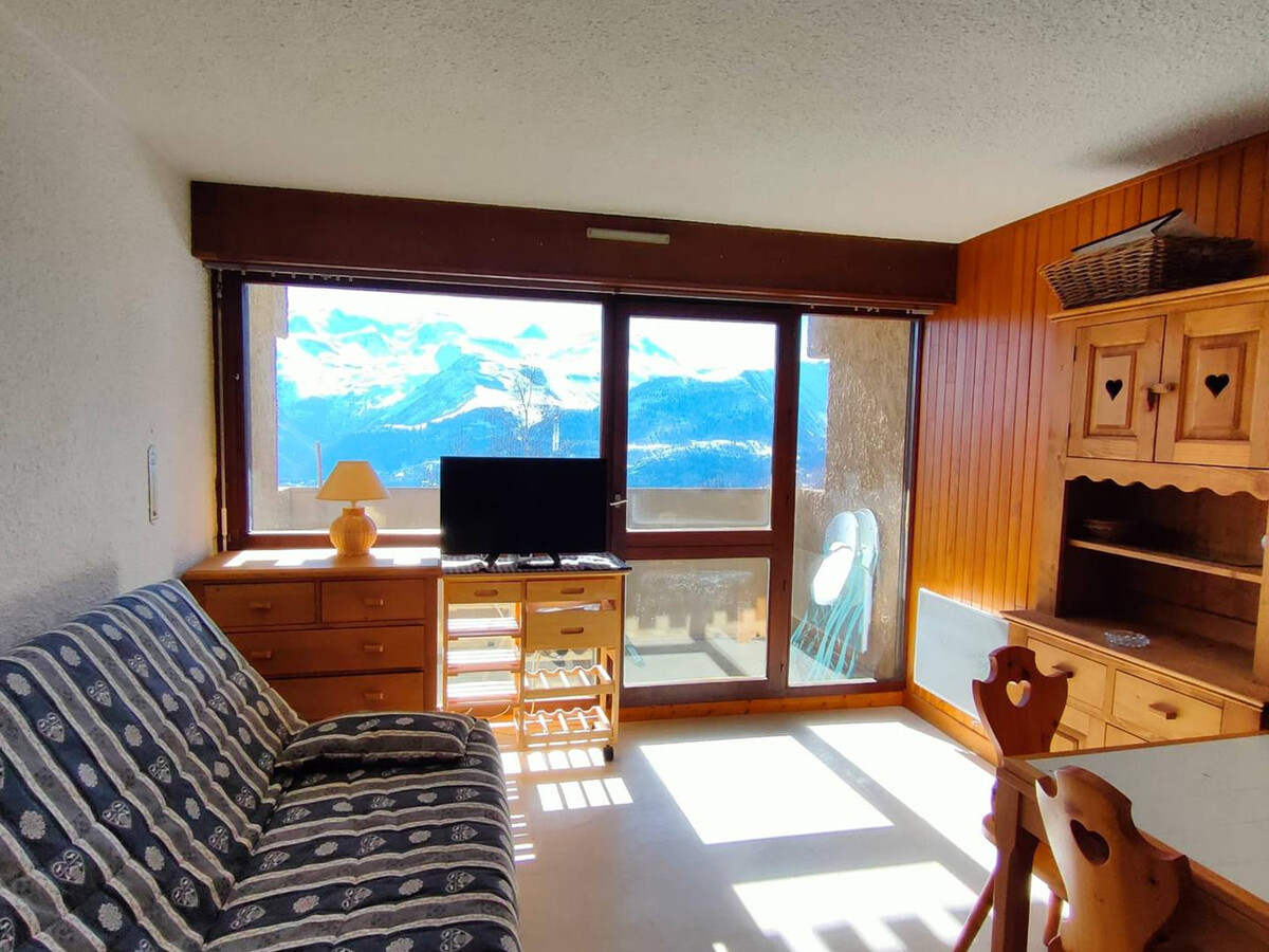 Studio cabine 4 pers, balcon sud-est, vue Meije à Auris - Photo 1