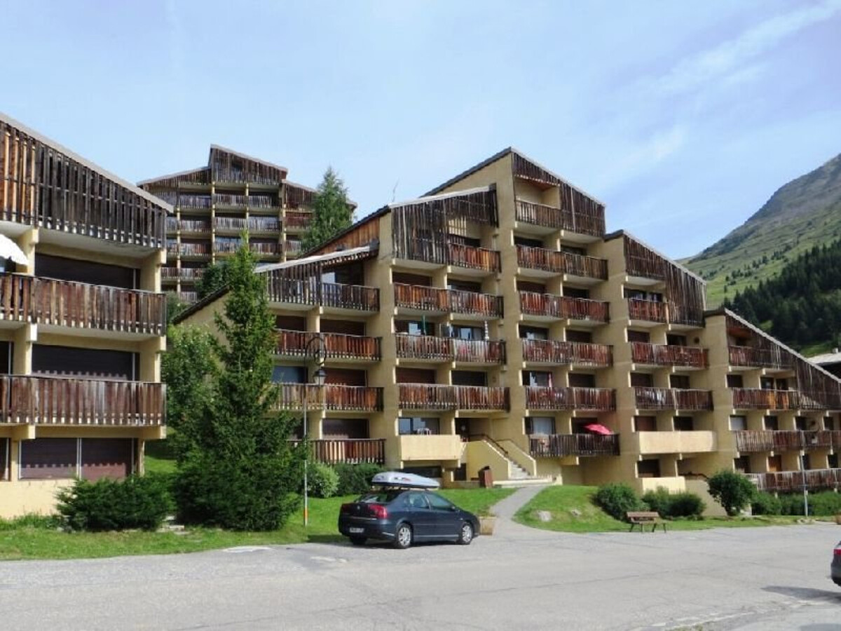 Studio cabine 4 pers, balcon sud-est, vue Meije à Auris - Photo 13