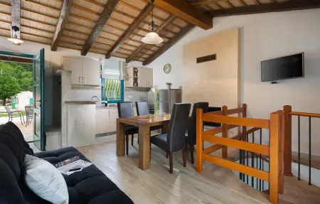 Location Maison 5 personnes à Trviz - Photo 2
