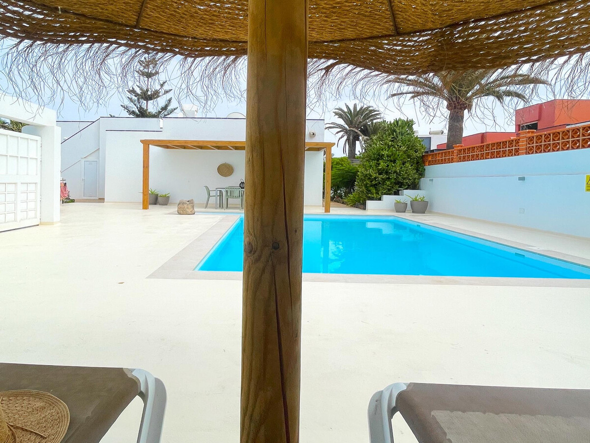 Villa 3 chambres à 10 m de la plage, piscine privée - Photo 6