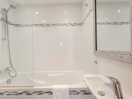 Appartement 4 pièces rénové, 900 m des pistes à Morzine - Photo 8