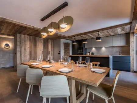 Appartement 3 chambres skis aux pieds, conciergerie 5* : photo 5