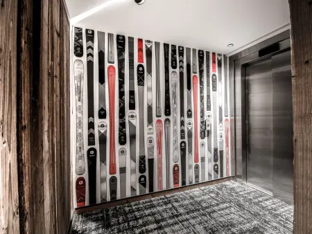 Appartement 3 chambres skis aux pieds, conciergerie 5* : photo 30