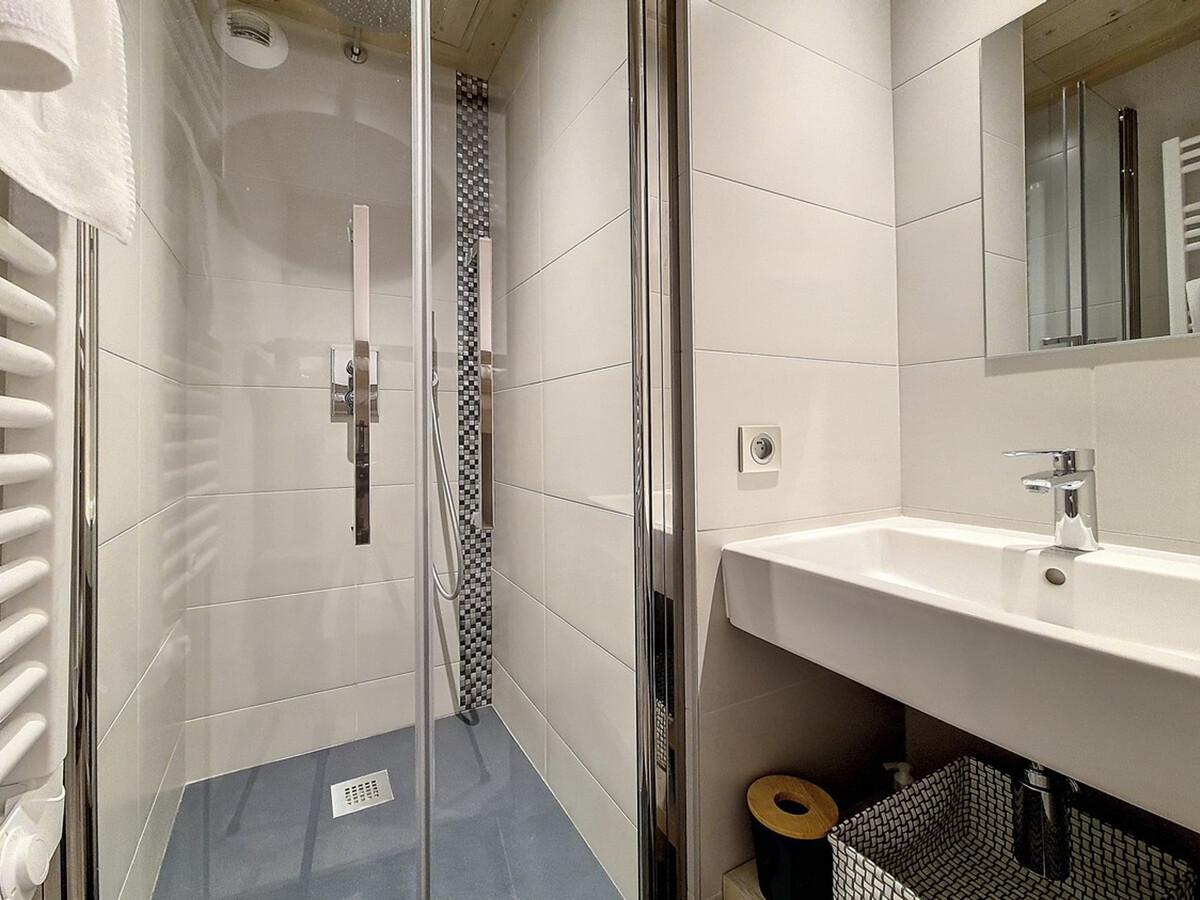 Duplex 57 m² rénové, 50 m des pistes à Méribel - Photo 11