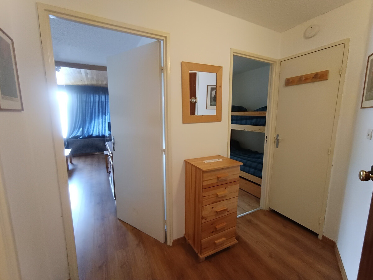 Appartement 4 pers à Montgenèvre, vue pistes, parking - Photo 8