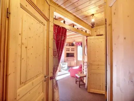 Appartement 4 pièces, 6 pers, ski aux pieds, wifi : photo 4