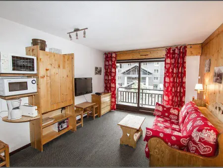 Location appartement à Val d'Isère, Studio confortable au centre de Val-dIsère avec balcon