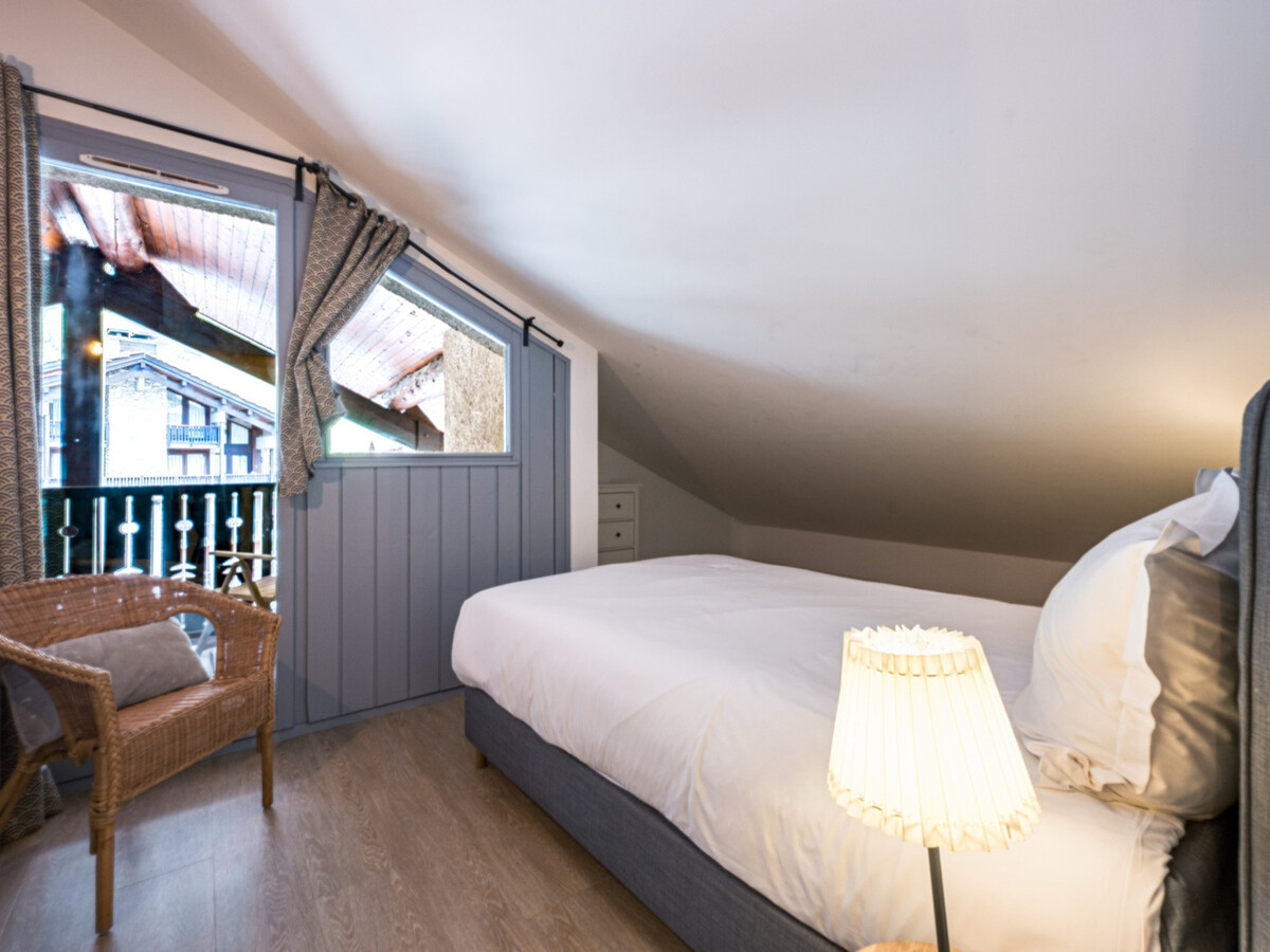 Duplex 4 chambres, accès direct aux pistes à Val-d'Isère - Photo 9