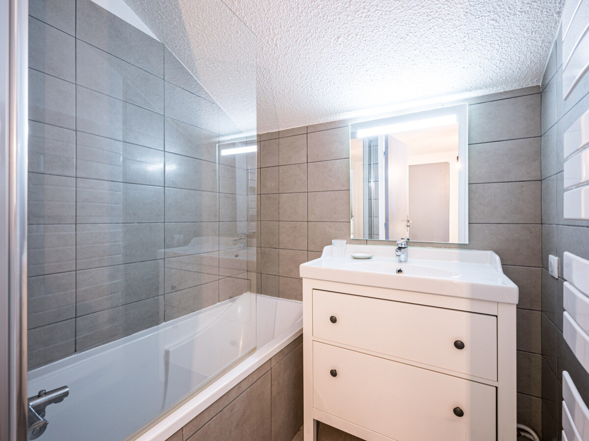Duplex 4 chambres, accès direct aux pistes à Val-d'Isère - Photo 12