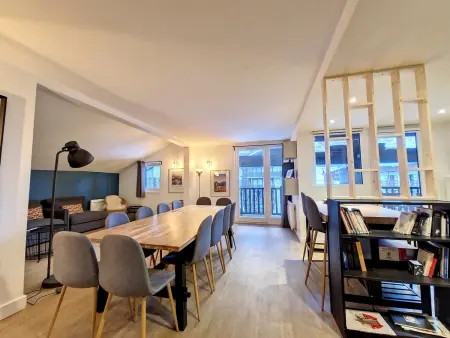 Location appartement à Val d'Isère, Appartement duplex au centre, ski aux pieds, rénové et spacieux