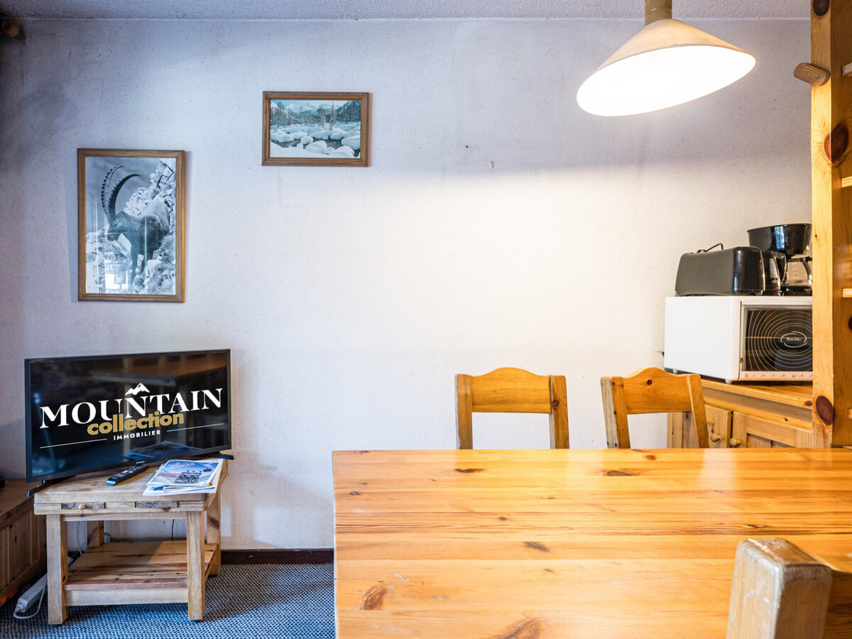 Studio cabine 27m² centre Val-d'Isère, terrasse Sud - Photo 3