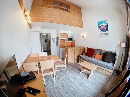 Location appartement à Val d'Isère, Studio avec mezzanine, balcon, parking proche pistes Val-dIsère