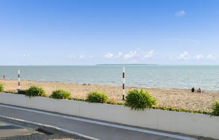 Maison 6 personnes avec piscine privée à Surgères : photo 26