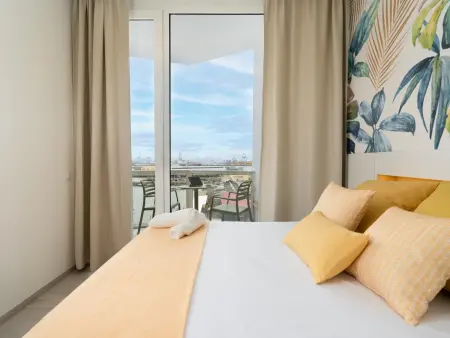 Appartement 1 chambre vue port, 10 min des plages : photo 20