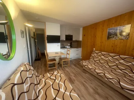 Location appartement à Plagne Villages, Studio rénové Plagne Village, pied des pistes, 2-3 pers.