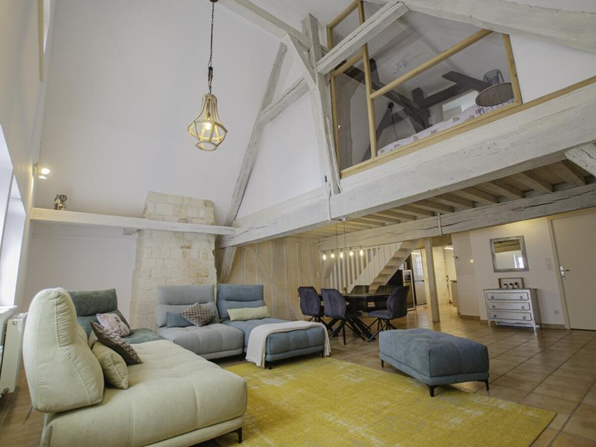 Triplex médiéval à Troyes, 6 pers., vue église - Photo 2