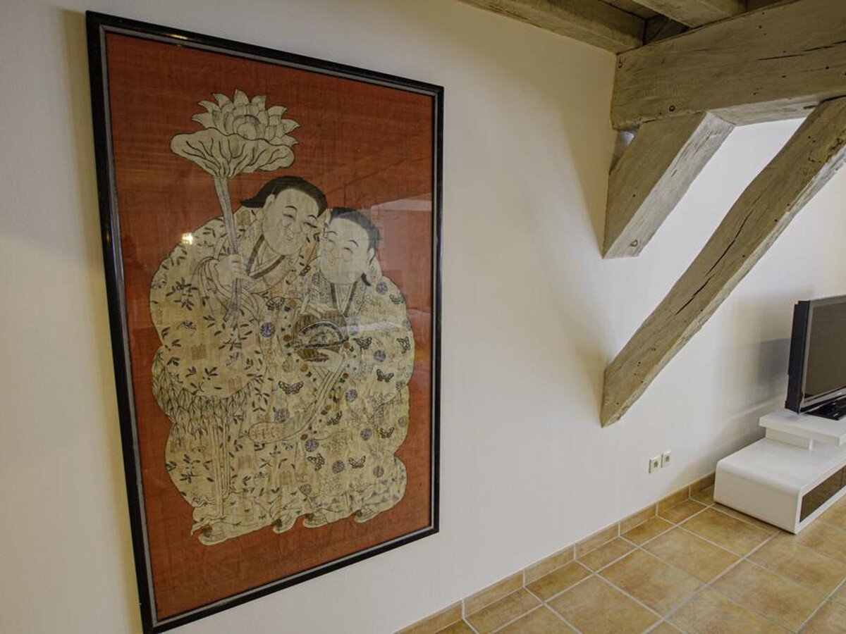 Triplex médiéval à Troyes, 6 pers., vue église - Photo 14