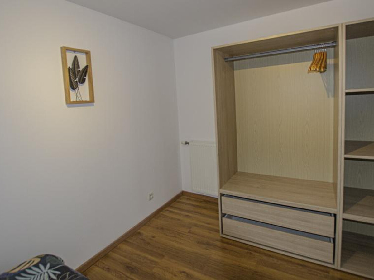 Triplex médiéval à Troyes, 6 pers., vue église - Photo 17