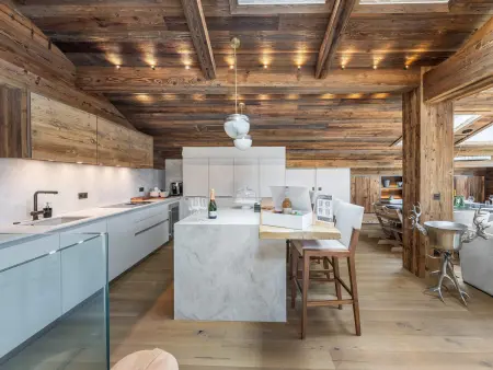 Location appartement à Megève, Penthouse à Megève avec piscine et animaux admis, 10 pers.
