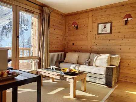 Location appartement à Val d'Isère, Charmant Appartement au Chatelard, Val-dIsère, Accès Direct aux Pistes, Parking Inclus