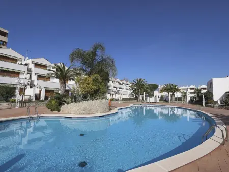 Appartement familial avec piscine et jardin, à 200m de la plage, La Pineda : photo 9