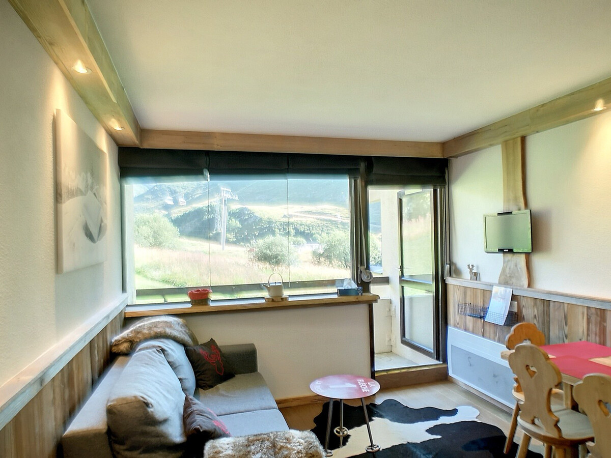 Studio cabine 4 pers aux Menuires, balcon sud, garage - Photo 3