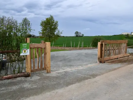 Grand gîte rénové, piscine intérieure chauffée, 14 pers. à Cheffois : photo 6