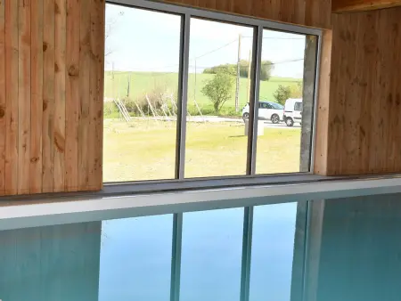 Grand gîte rénové, piscine intérieure chauffée, 14 pers. à Cheffois : photo 21