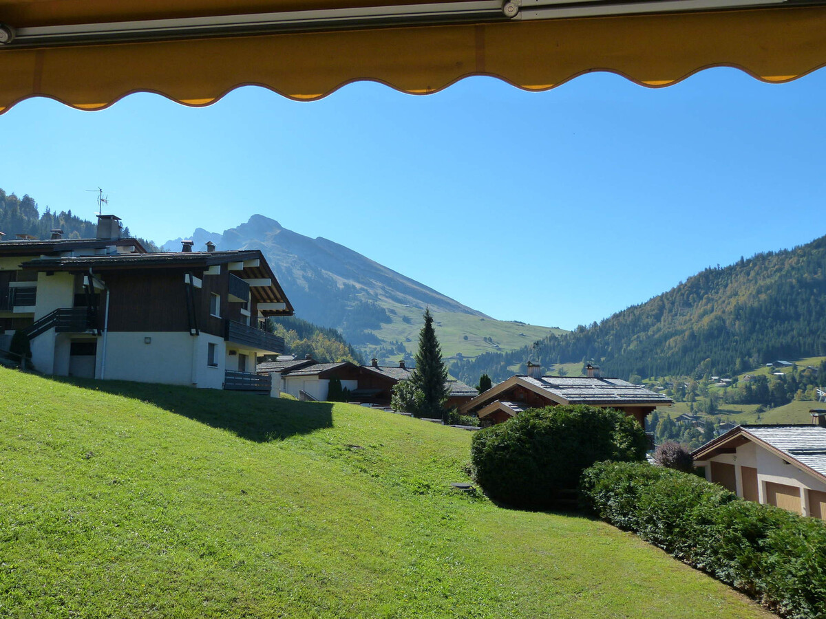 Appartement 3* La Clusaz, 650 m pistes, poêle bois - Photo 3