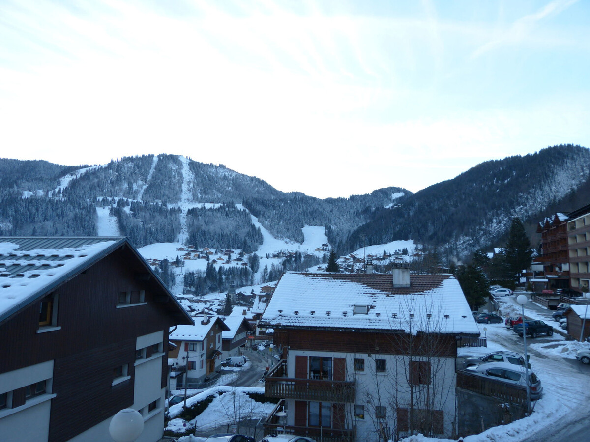 Appartement 5 pers. La Clusaz, balcon sud, 350 m pistes - Photo 9