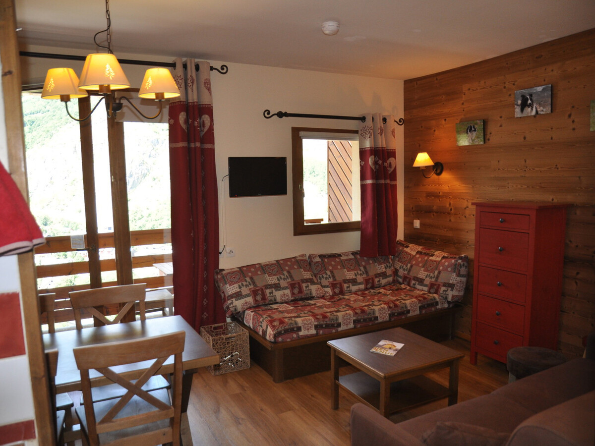Appartement 2 pièces Valloire, balcon, casier à skis - Photo 2