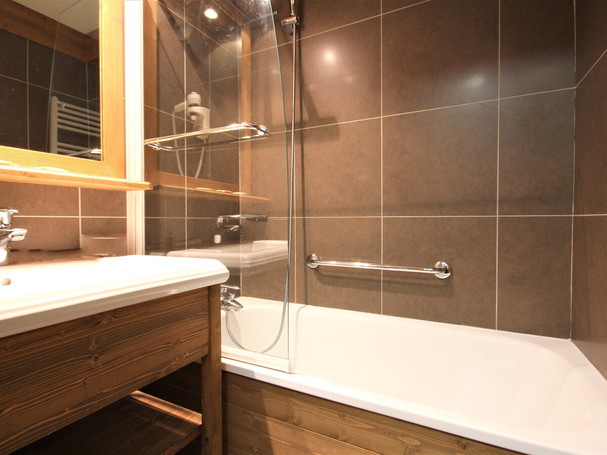Studio 24m² terrasse vue vallée à 150m des pistes - Photo 2