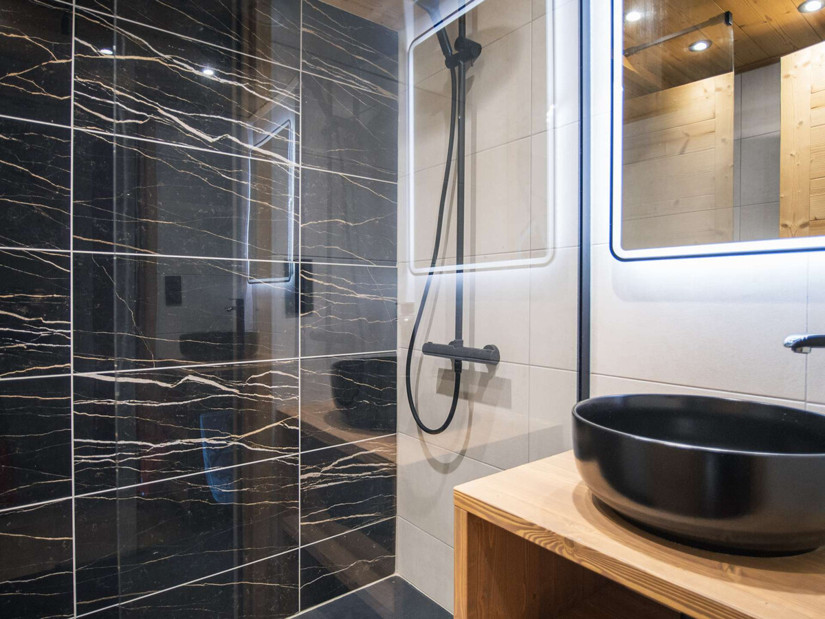 Appartement duplex rénové 6 pers, 10 m des pistes à Val Thorens - Photo 12