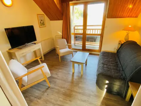 Location appartement à Les Deux Alpes, Duplex moderne aux Deux Alpes avec vue montagnes et balcon, parking inclus