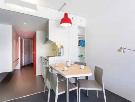 Location appartement à Les Arcs 2000, Studio rénové ski aux pieds avec balcon