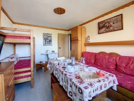 Appartement 2P pour 4 aux Menuires, ski aux pieds et balcon : photo 2