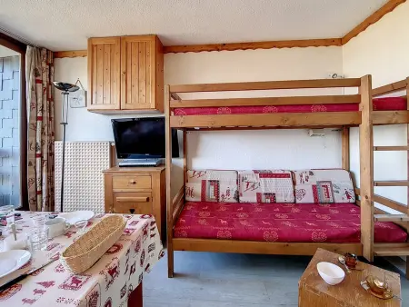 Appartement 2P pour 4 aux Menuires, ski aux pieds et balcon : photo 3