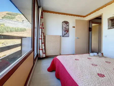 Appartement 2P pour 4 aux Menuires, ski aux pieds et balcon : photo 13