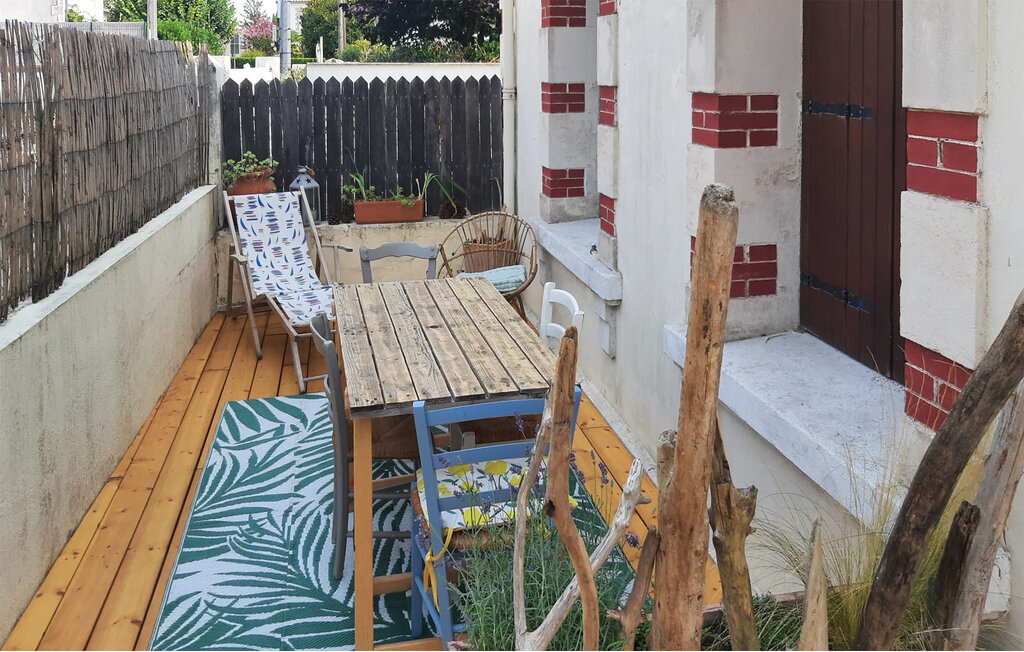 Maison familiale années 1930 à 300m de la plage - Photo 7