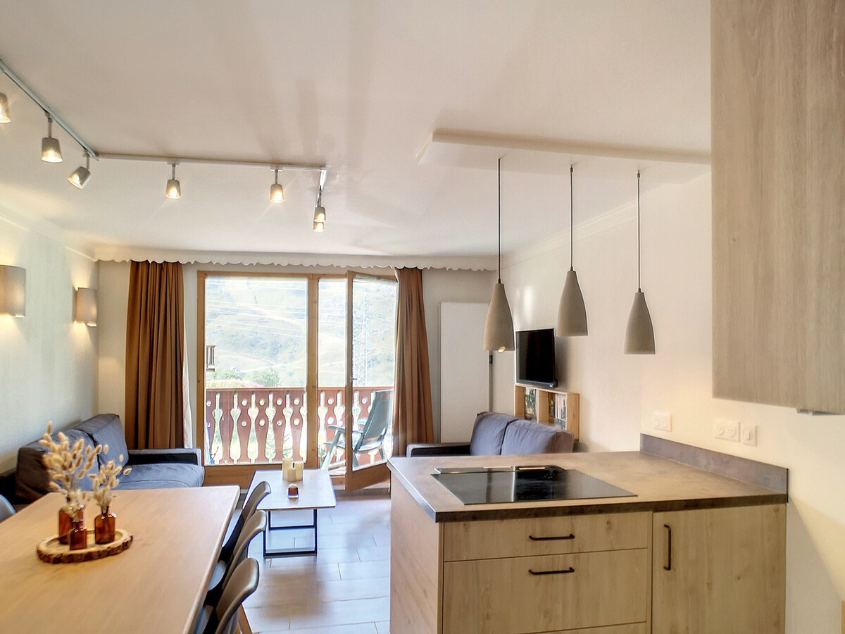 3 pièces 6 pers aux Menuires, ski aux pieds, balcon sud - Photo 3