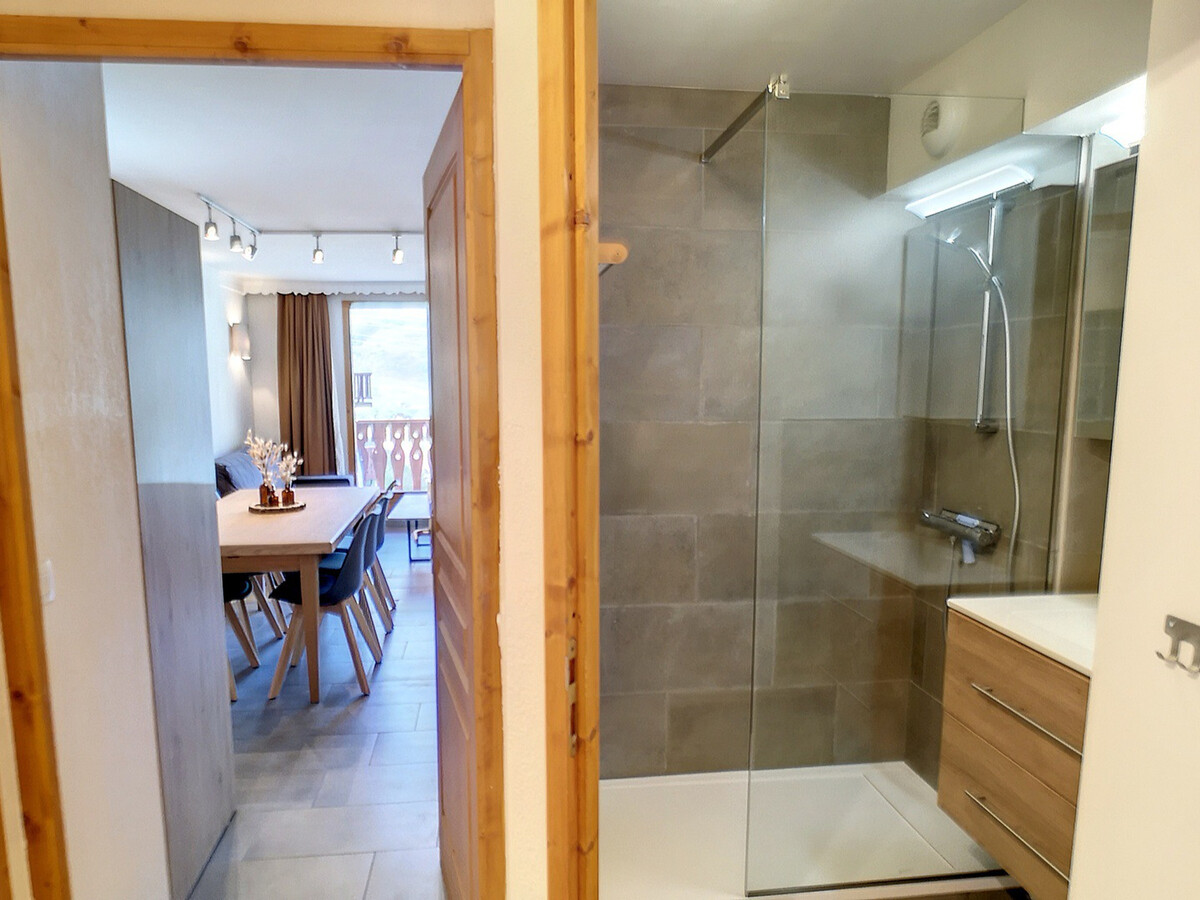 3 pièces 6 pers aux Menuires, ski aux pieds, balcon sud - Photo 10