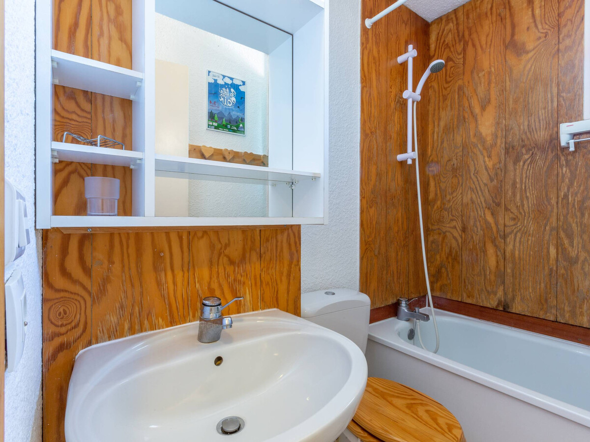 Studio cabine 22 m² avec balcon, vue vallée à La Plagne - Photo 4